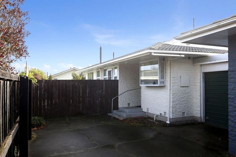 Photo of property in 2/185 Queenspark Drive, Parklands, Christchurch, 8083