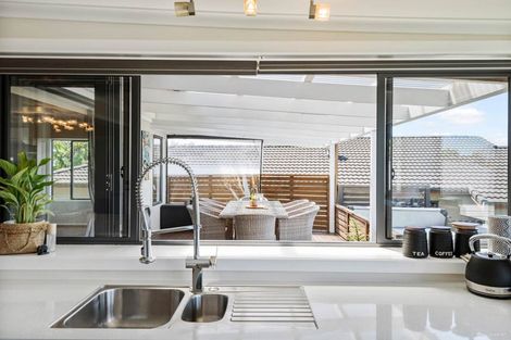 Photo of property in 285 Wellington Street, Pukekohe, 2120