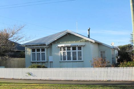 Photo of property in 43 Lonsdale Street, New Brighton, Christchurch, 8083