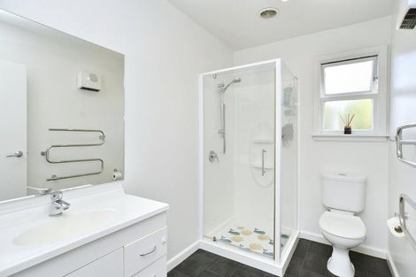 Photo of property in 7 Grimseys Road, Redwood, Christchurch, 8051