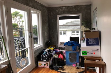 Photo of property in 18b South Street, Tawa, Wellington, 5028