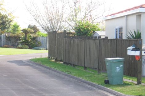 Photo of property in 8 Burnt Oak Drive, Pyes Pa, Tauranga, 3112