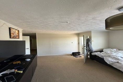 Photo of property in 10 Dolbear Street, Titirangi, Auckland, 0604