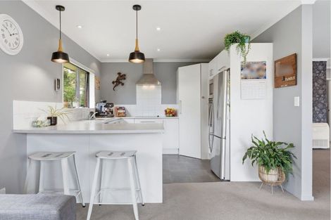 Photo of property in 48 Douglas Street, Allanton, Mosgiel, 9092