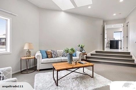 Photo of property in 1/3 Prospect Terrace, Milford, Auckland, 0620