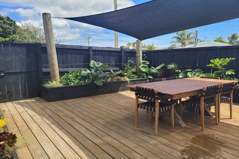 Photo of property in 94a Simpson Road, Papamoa Beach, Papamoa, 3118