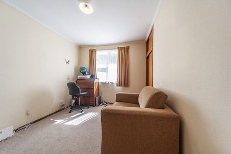 Photo of property in 7 Magnolia Grove, Maungaraki, Lower Hutt, 5010