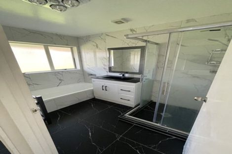 Photo of property in 42 Michael Jones Drive, Flat Bush, Auckland, 2019