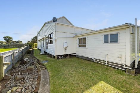 Photo of property in 16 Terou Street, Manaia, 4612