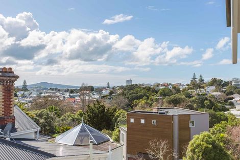 Photo of property in 1/41 Saint Georges Bay Road, Parnell, Auckland, 1052
