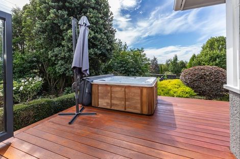 Photo of property in 51 Laward Road, Shannon, Palmerston North, 4474