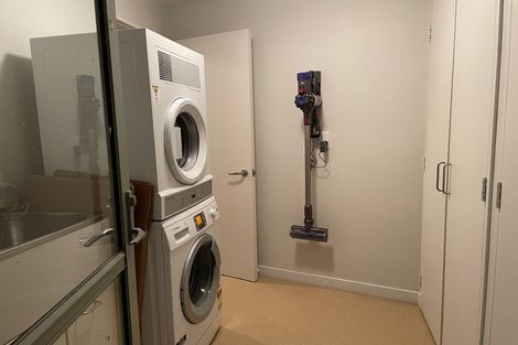 Photo of property in 20 Regina Street, Westmere, Auckland, 1022