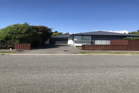 Photo of property in 2/18 Mervyn Drive, Avondale, Christchurch, 8061