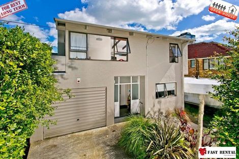 Photo of property in 1/39 Rangitoto Terrace, Milford, Auckland, 0620