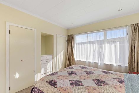 Photo of property in 124 Mount View Road, Bastia Hill, Whanganui, 4500