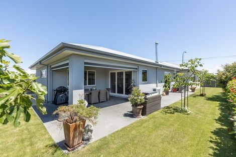 Photo of property in 52 Eriksen Road, Te Awa, Napier, 4110