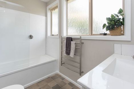 Photo of property in 328 Clyde Road, Bryndwr, Christchurch, 8053