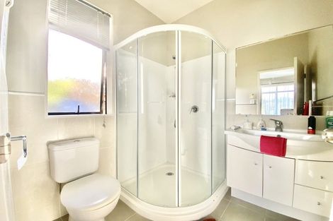 Photo of property in 4 Luna Place, Henderson, Auckland, 0612