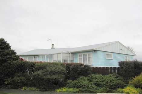 Photo of property in 16 Tawa Street, Levin, 5510