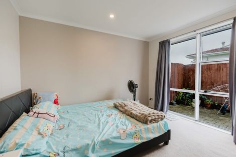 Photo of property in 8b Pitt Street, Frankton, Hamilton, 3204