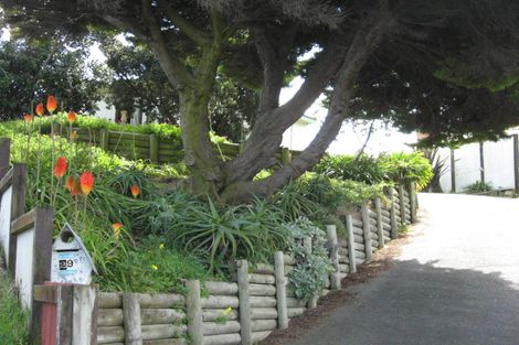 Photo of property in 29 Rangiora Street, Castlecliff, Whanganui, 4501