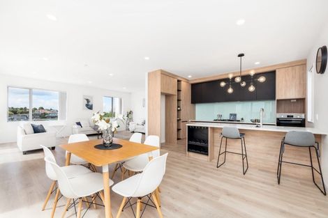 Photo of property in 3 Dreaver Way, Sunnynook, Auckland, 0630