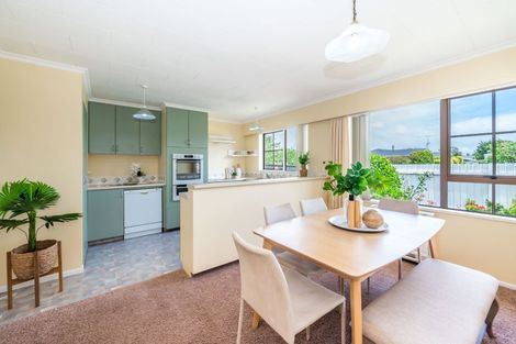 Photo of property in 2b Tawa Street, Waikanae, 5036