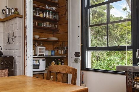 Photo of property in 4 Gow Street, Helensville, 0800