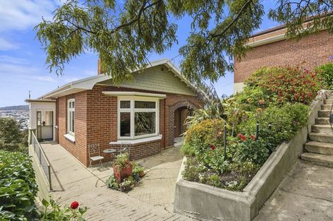 Photo of property in 57 Easther Crescent, Kew, Dunedin, 9012