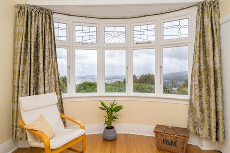 Photo of property in 34 Grandview Crescent, Opoho, Dunedin, 9010