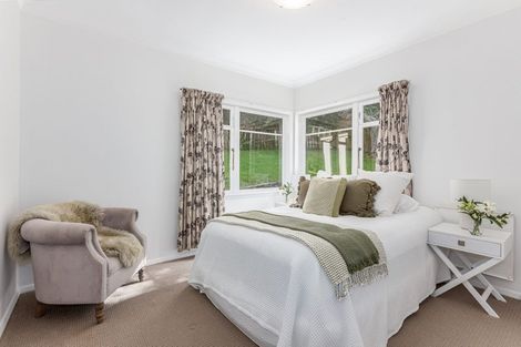 Photo of property in 2 Chester Road, Tawa, Wellington, 5028