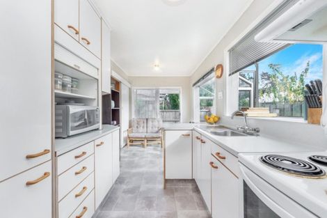 Photo of property in 39 Tomin Road, Glenview, Hamilton, 3206