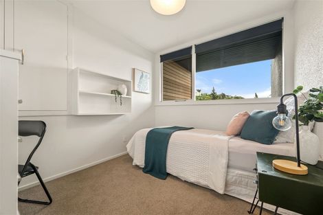 Photo of property in 11 Toledo Place, Mount Pleasant, Christchurch, 8081