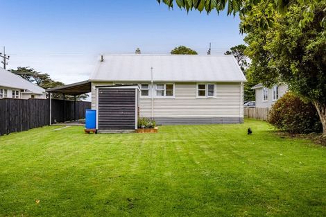 Photo of property in 16 Egmont Street, Kaponga, Hawera, 4679