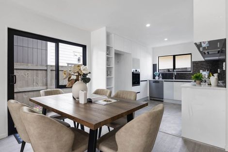Photo of property in 50a Heybridge Street, Manurewa, Auckland, 2102