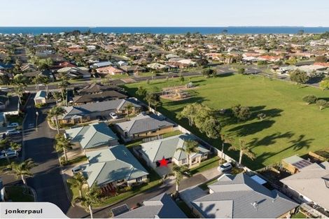 Photo of property in Diamond Sands, 6/644 Grenada Street, Papamoa Beach, Papamoa, 3118