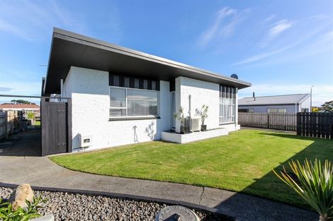 Photo of property in 17 Mangati Road, Bell Block, New Plymouth, 4312