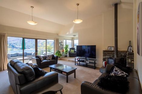Photo of property in 189 Peninsula Road, Kawarau Falls, Queenstown, 9300