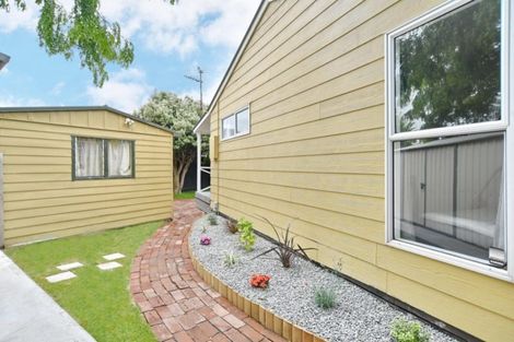 Photo of property in 1/65 Kuaka Crescent, Bromley, Christchurch, 8062