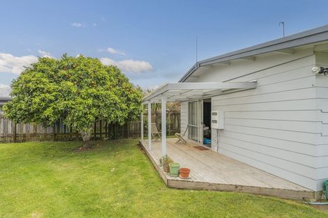 Photo of property in 1 Cholmondeley Crescent, Whitianga, 3510