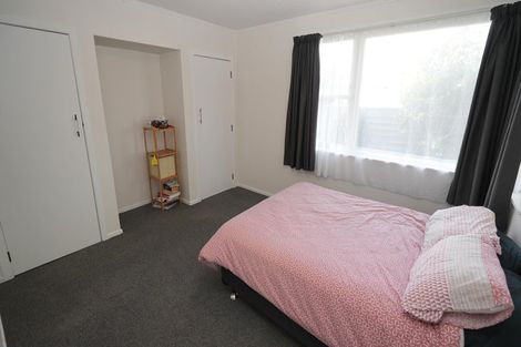 Photo of property in 19 Rhodes Drive, Kelvin Grove, Palmerston North, 4414