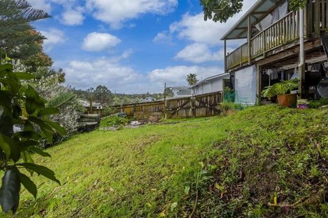 Photo of property in 71 Lauderdale Road, Birkdale, Auckland, 0626