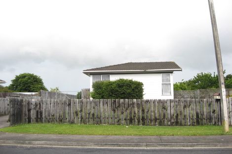 Photo of property in 37 Goodwin Drive, Rosehill, Papakura, 2113