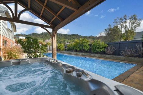 Photo of property in 8 Janet Place, Lynmore, Rotorua, 3010