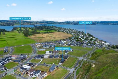 Photo of property in 14 Whata Street, Clarks Beach, 2122