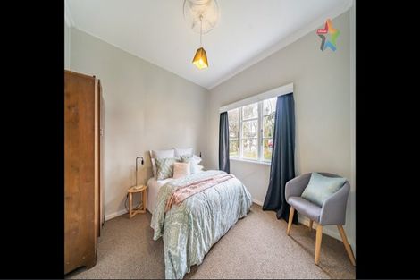 Photo of property in 20 Ludlam Crescent, Woburn, Lower Hutt, 5010