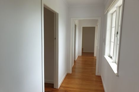 Photo of property in 32 View Street, Maungaturoto, 0520