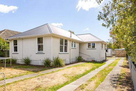 Photo of property in 33 Railway Crescent, Masterton, 5810