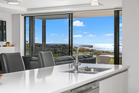 Photo of property in Vivaldi Apartments, 9/48 Marine Parade, Mount Maunganui, 3116