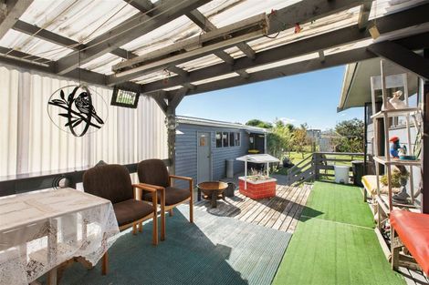 Photo of property in 17 Menzies Place, Paeroa, 3600